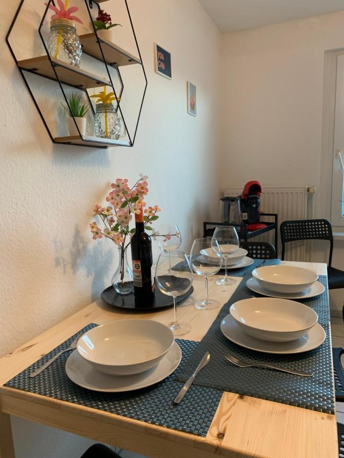 Blue Chili 21-4 - 3 Schlafzimmer - 7 Betten - Wlan - Balkon Magdeburg Bagian luar foto